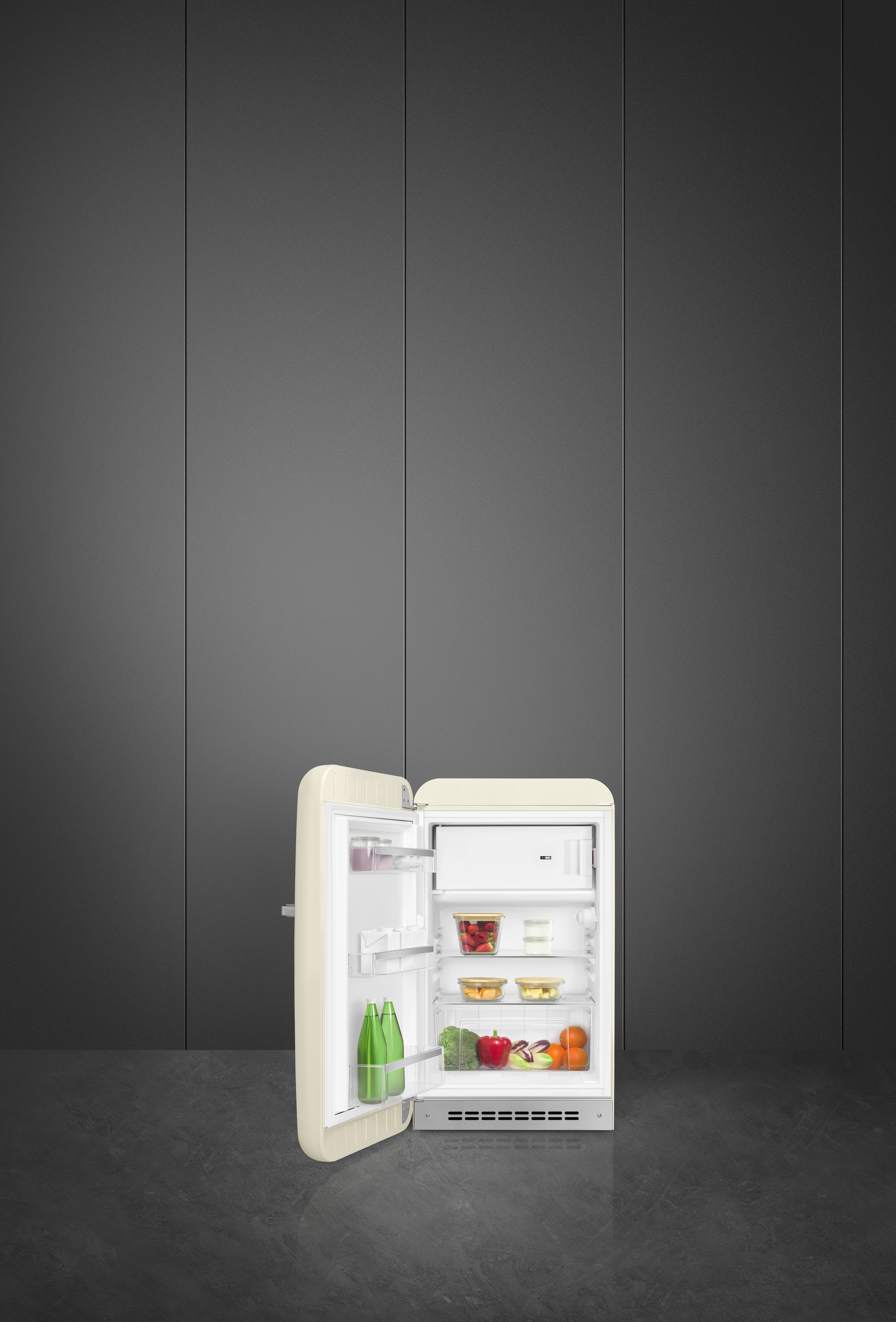 50's Style, Stand-Kühlschrank, 1-türig, 54 cm, Linksanschlag, Creme